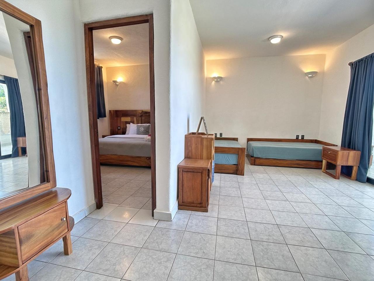 Hotel Tres Santos Troncones Exterior photo